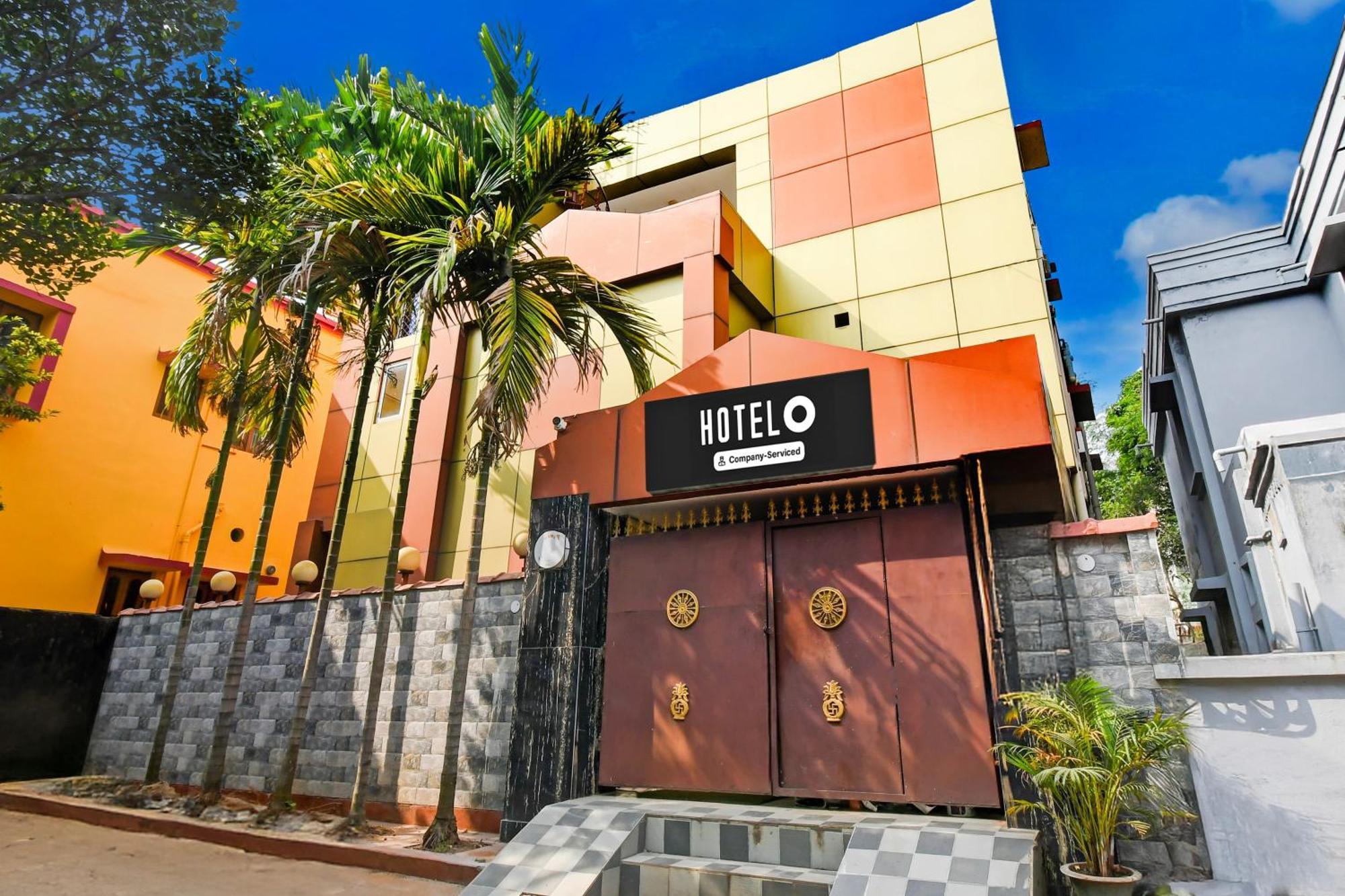 Super O Swaranpuri Near Kiit Square 3* Bhubaneswar