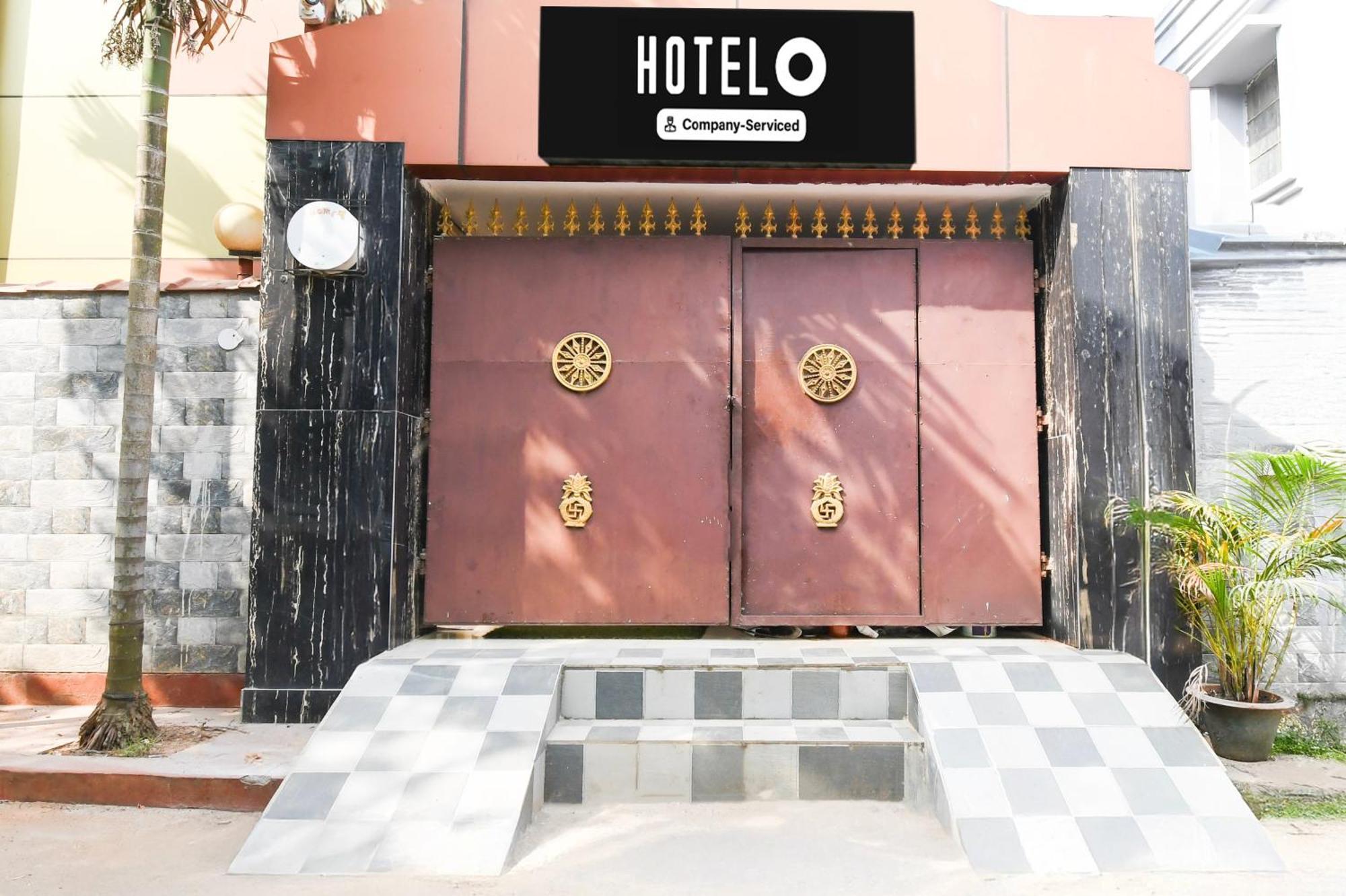 Guest house Super O Swaranpuri Near Kiit Square
